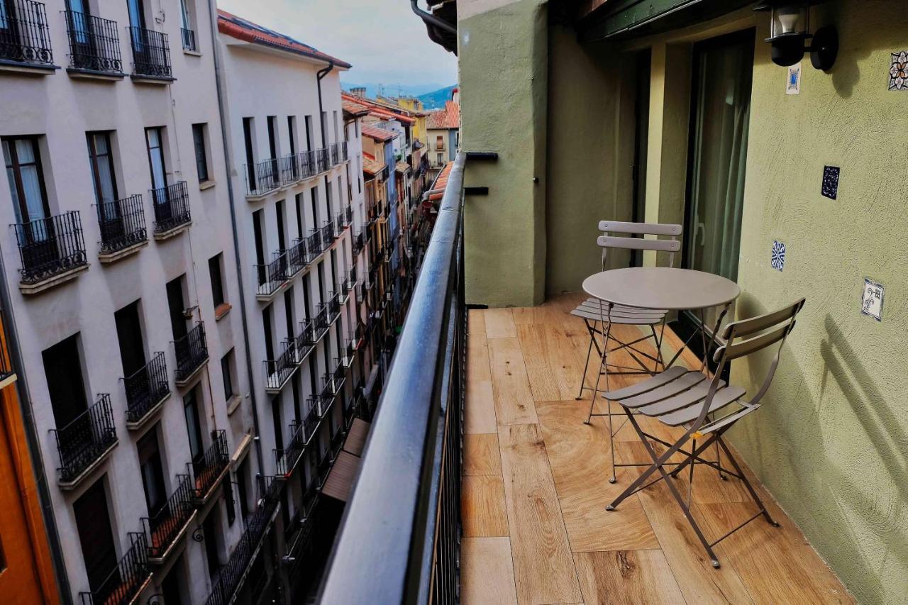 Atico Estafeta Apartment Pamplona Ngoại thất bức ảnh